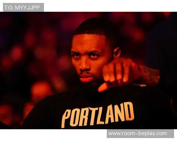 利拉德分享本赛季角色定位不愿做教练式发言者