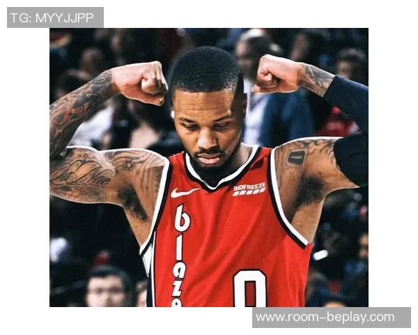 利拉德分享本赛季角色定位不愿做教练式发言者